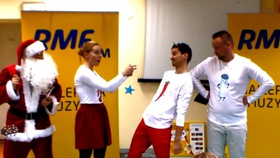 Panna Goździkówna, Sól-Ból Jerzy i Chili Nożownik śpiewają maluchom z Centrum Zdrowia Dziecka