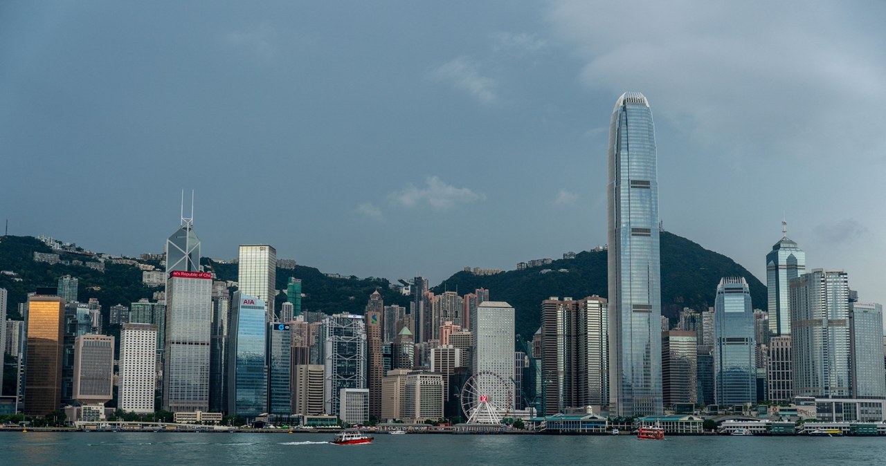 Panorama Hongkongu, który zajął 2. miejsce w rankingu miast z największą liczbą miliarderów /VERNON YUEN / NurPhoto /AFP