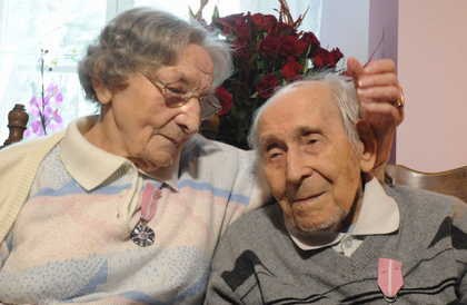 Państwo Filomena i Wiktor Stokowscy z Otwocka /Grzegorz Jakubowski /PAP