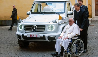 Papamobile papieża Franciszka był wyjątkowy. Pierwszy taki w Watykanie