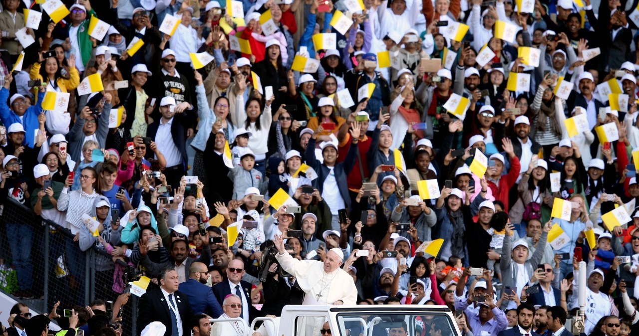 Papieska msza w ZEA. o największa w historii msza na Półwyspie Arabskim