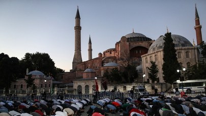 Papież bardzo zasmucony decyzją w sprawie Hagii Sophii w Stambule