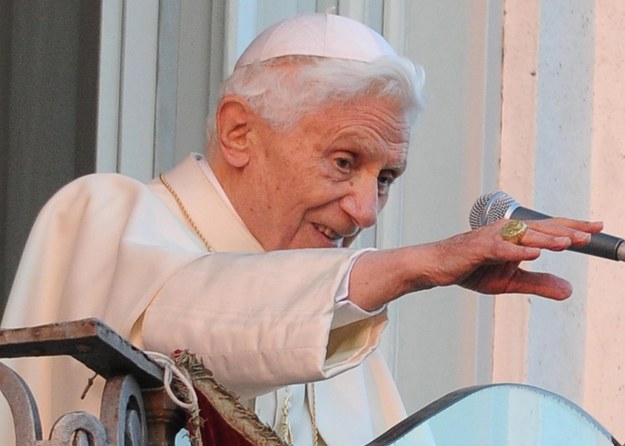Papież Benedykt XVI /ETTORE FERRARI /PAP/EPA