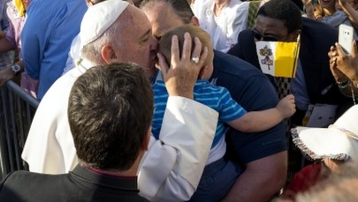 Papież do duchowieństwa o pedofilii: Towarzyszę wam w bólu