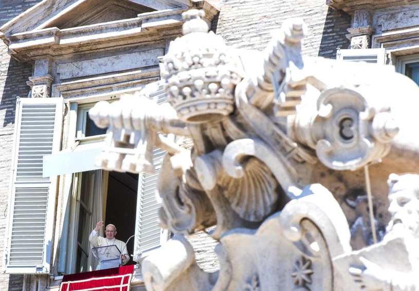 Papież Franciszek apeluje do młodzieży /PAP/EPA