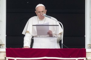 Papież Franciszek: Broń nie przynosi pokoju