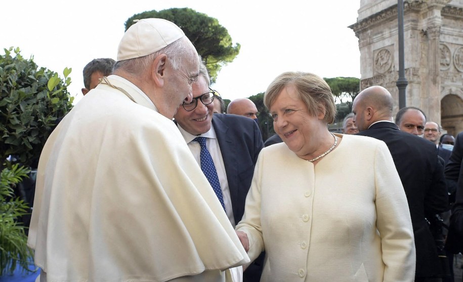 Papież Franciszek i Angela Merkel /Abaca /PAP/EPA