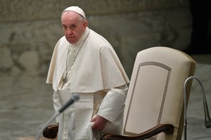 Papież Franciszek: Ileż wydaje się na broń? To skandal