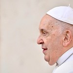 Papież Franciszek  jest chory, odwołał wszystkie audiencje