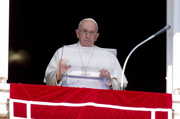 Papież Franciszek: módlmy się o dar pokoju dla udręczonej Ukrainy /VATICAN MEDIA HANDOUT /PAP/EPA