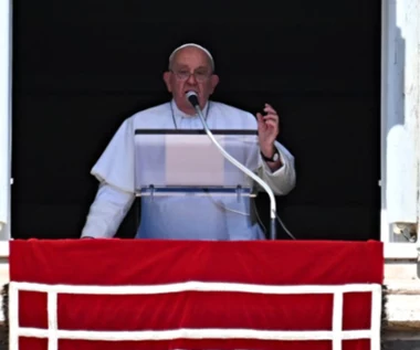 Papież Franciszek o powodzi w Polsce. Padło zapewnienie