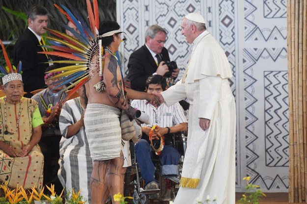 Papież Franciszek odwiedził Amazonię /LUCA ZENNARO /PAP/EPA