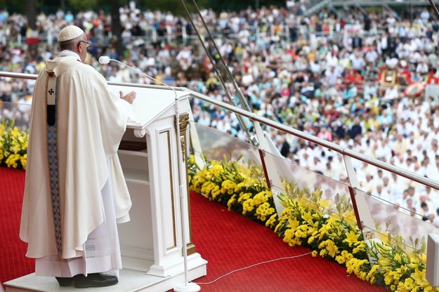 Papież Franciszek podczas mszy na Jasnej Górze /Leszek Szymański /PAP