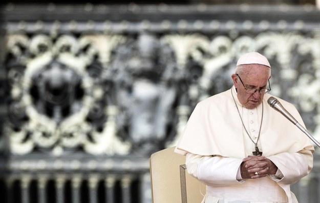 Papież Franciszek podczas nabożeństwa w Watykanie /ANGELO CARCONI /PAP/EPA