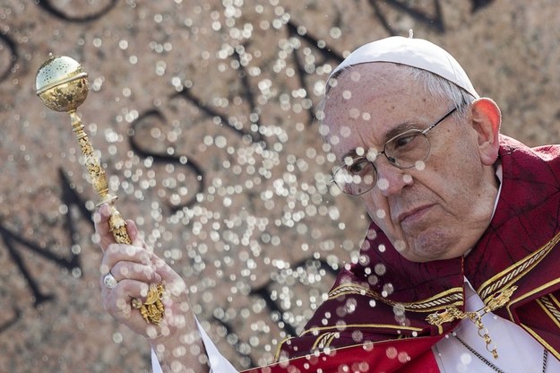 Papież Franciszek podczas Niedzieli Palmowej /PAP/EPA
