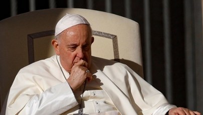 Papież Franciszek pracuje nad autobiografią