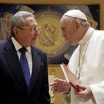 Papież Franciszek spotkał się z Raulem Castro  