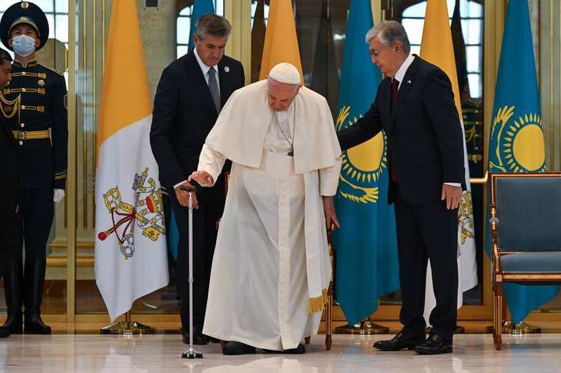 Papież Franciszek z trzydniową wizytą w Kazachstanie /FILIPPO MONTEFORTE /AFP