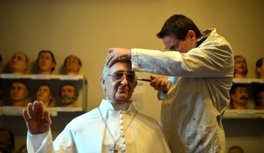 Papież Franciszek z wosku