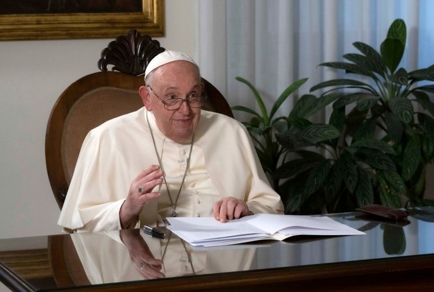 Papież Franciszek zapewnił, że jego stan się poprawia /VATICAN MEDIA HANDOUT /PAP/EPA