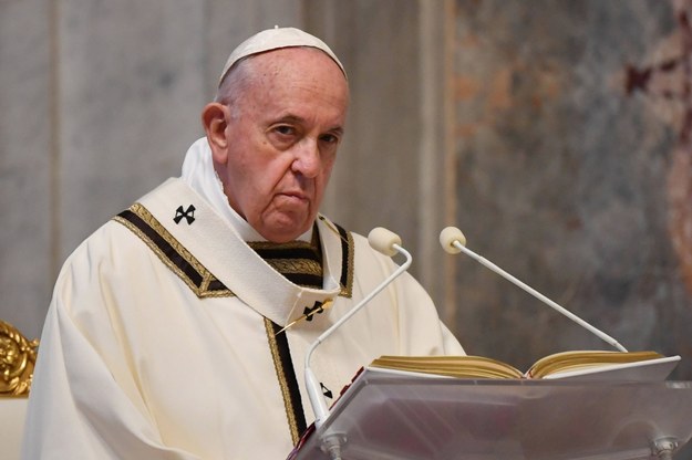 Papież Franciszek zdecydował o przesunięciu o rok Światowego Spotkania Rodzin i Światowych Dni Młodzieży /ANDREAS SOLARO / POOL /PAP/EPA