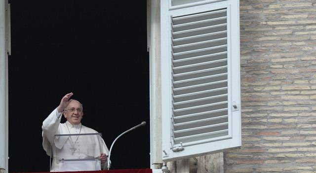 Papież Franciszek /PAP/EPA/MAURIZIO BRAMBATTI /PAP/EPA