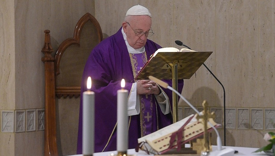 Papież Franciszek /VATICAN MEDIA HANDOUT HANDOUT EDITORIAL USE ONLY/NO SALES /PAP/EPA