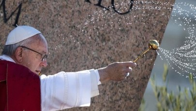 Papież: Jezus jest obecny w tych, którzy cierpią z powodu chorób, wojen i terroryzmu