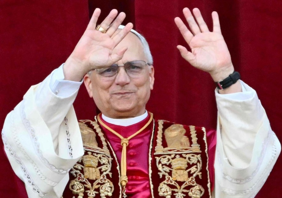 Papież Leon XIV /ALBERTO PIZZOLI /AFP/EAST NEWS