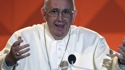 Papież: Miłość jest radością, jest „fabryką nadziei”