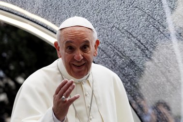 Papież: Nie można być chrześcijaninem z cukierni