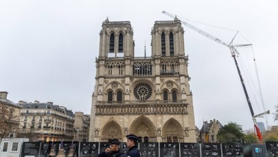 ​Papież nie przyjedzie na otwarcie Notre-Dame. "Bolesny policzek dla Macrona"