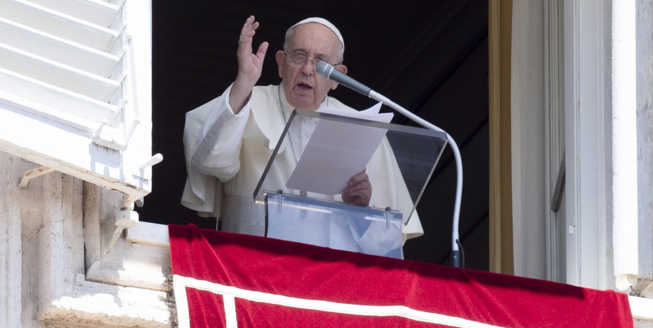 Papież o wojnie na Ukrainie: Należy zatrzymać się i negocjować