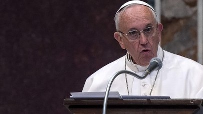 Papież odpowiedział na prośby. Pobłogosławił użytkowników internetu