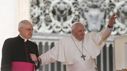 Papież przejdzie kolejną operację? Lekarze ją zalecają