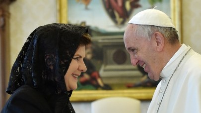 Papież przyjął na audiencji premier Beatę Szydło