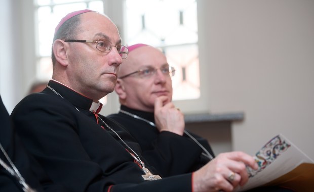 Papież przyjął rezygnację biskupa Wiesława Meringa. Kto go zastąpi? 