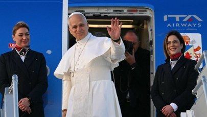 Papież przyleciał do Turcji. Pierwsza zagraniczna podróż