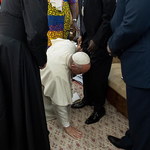 Papież ucałował stopy przywódców Sudanu Południowego