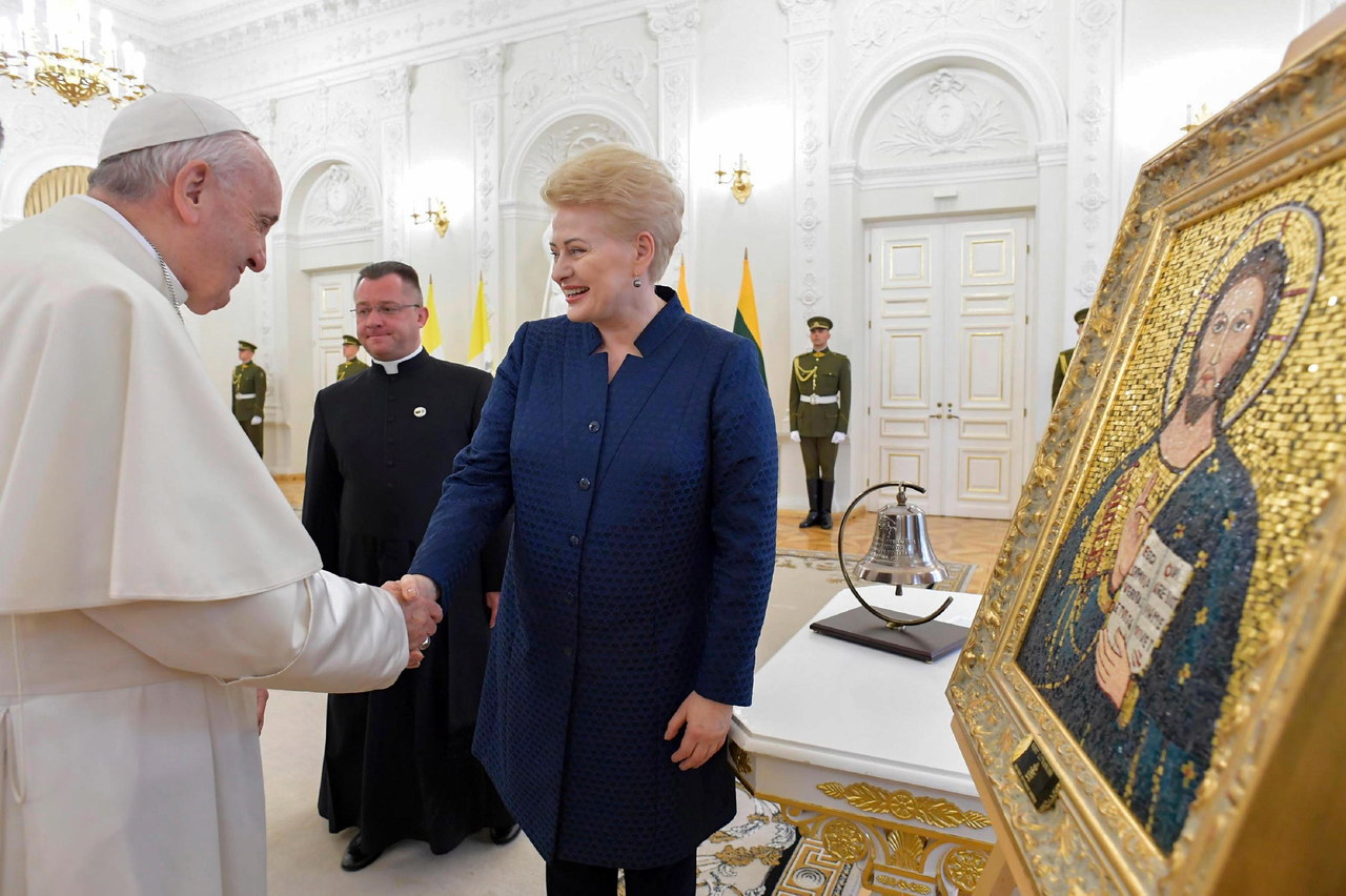 Papież w Wilnie: Moja wizyta odbywa się w szczególnym momencie 