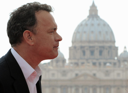 Para, której rok temu pomógł Tom Hanks, pojawiła się na czerwonym dywanie w czasie premiery /AFP