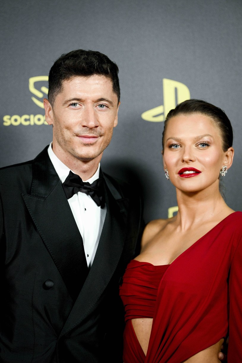 Gala Złotej Piłki 2022: Anna Lewandowska w czerwonej sukni Dolce&Gabbana -  Styl w 