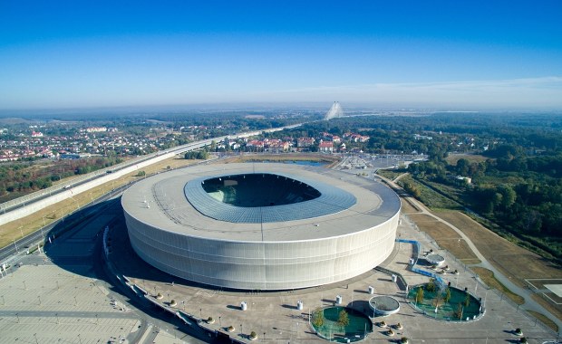 Para uprawiała seks na murawie stadionu we Wrocławiu