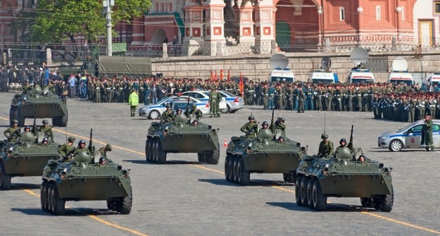 Parada Dnia Zwycięstwa w Moskwie /Shutterstock