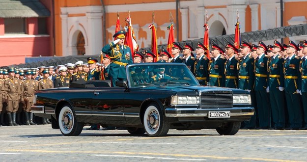 Parada Dnia Zwycięstwa w Moskwie /Shutterstock