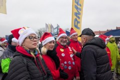 Parada Mikołajów w Mikołajkach