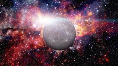 Parada planet. Spektakularny widok na nocnym niebie 