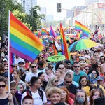 Parada Równości przejdzie w sobotę ulicami Warszawy. Będą utrudnienia 
