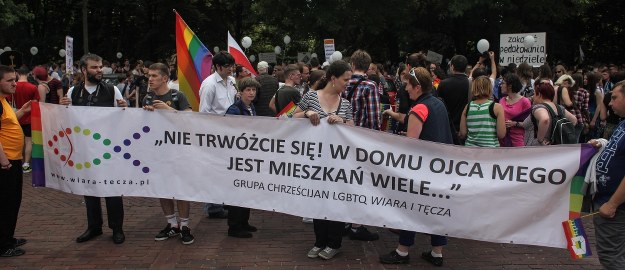 https://i.iplsc.com/parada-rownosci/0002CUHR6J9L9HNV-C116-F4.jpg