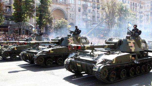 Parada ukraińskiej armii podczas Dnia Niepodległości Ukrainy /Pyotr Sivkov /PAP/EPA